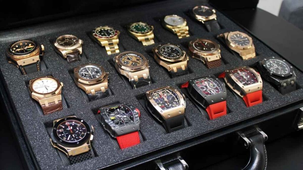 Best Time Only Watches: 10 Simple and Stylish Picks